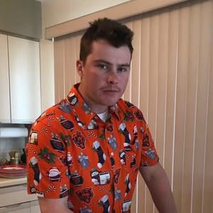 Meet your Posher, Adam